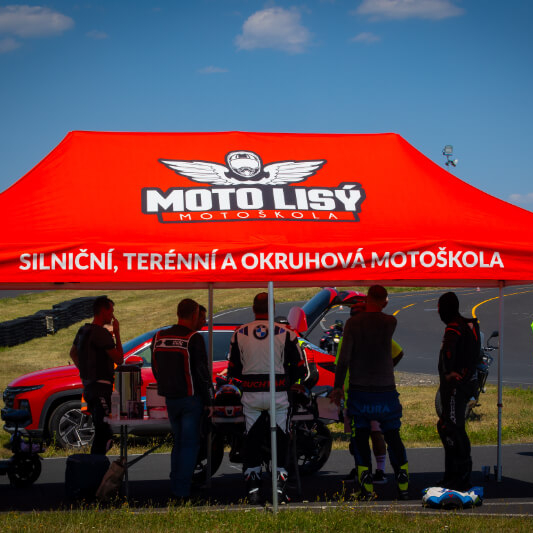 Rozhovor s Richardem Přibylem, MOTO LISÝ motoškola