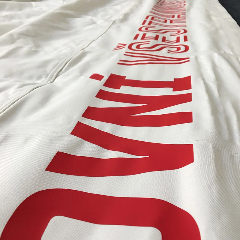 Vinylový potisk jednoho 12m límce střechy