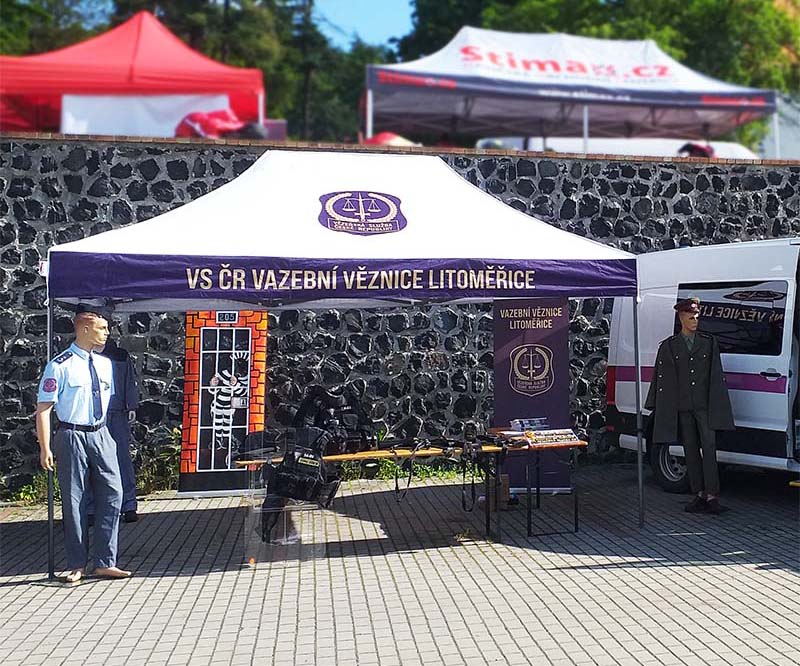 Party stan 4.5x3 nůžkový sport a kluby